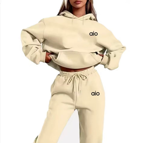 Conjunto de ropa deportiva, sudadera